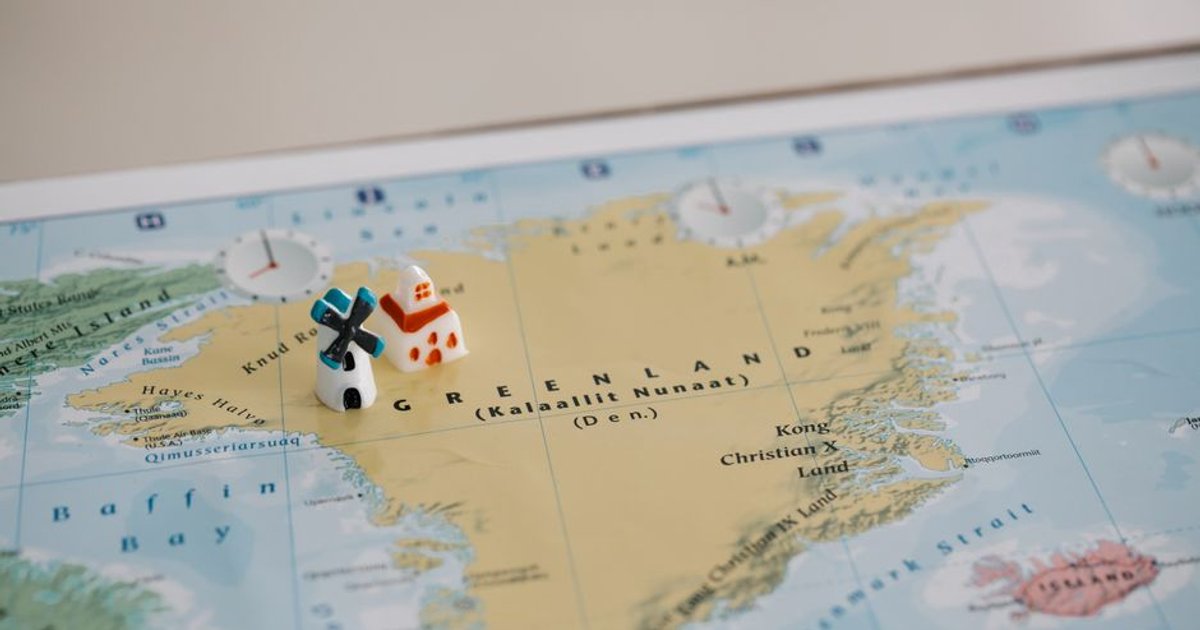 Cover Image for Americas Arctic Defense Strategy: US, Canada, And Denmark Strengthen Military Cooperation In Greenland Amid Rising Russian Tensions
