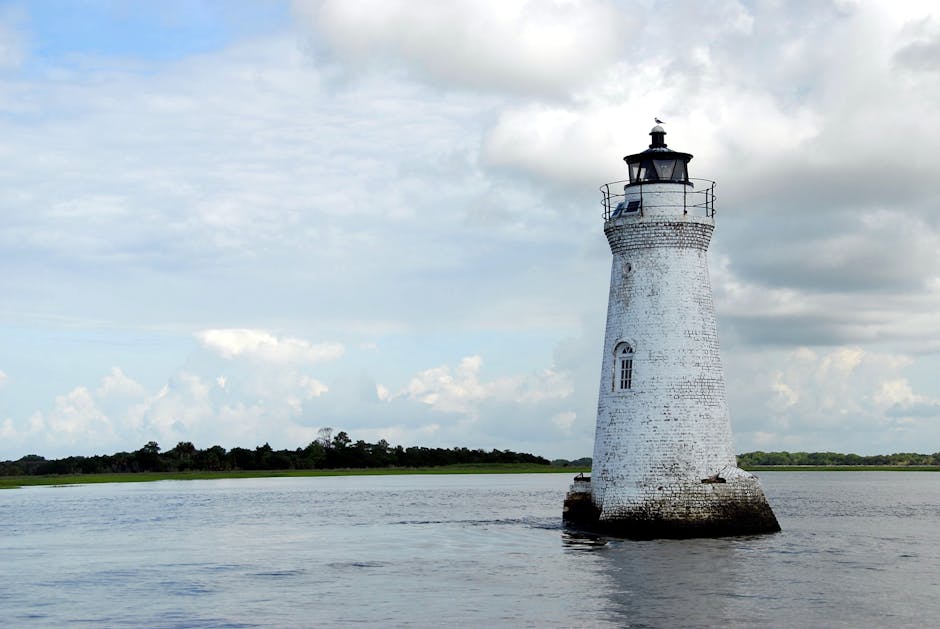Cover Image for Navigating the Waters of Reddit's r/smallbusiness: A Guide for Entrepreneurs