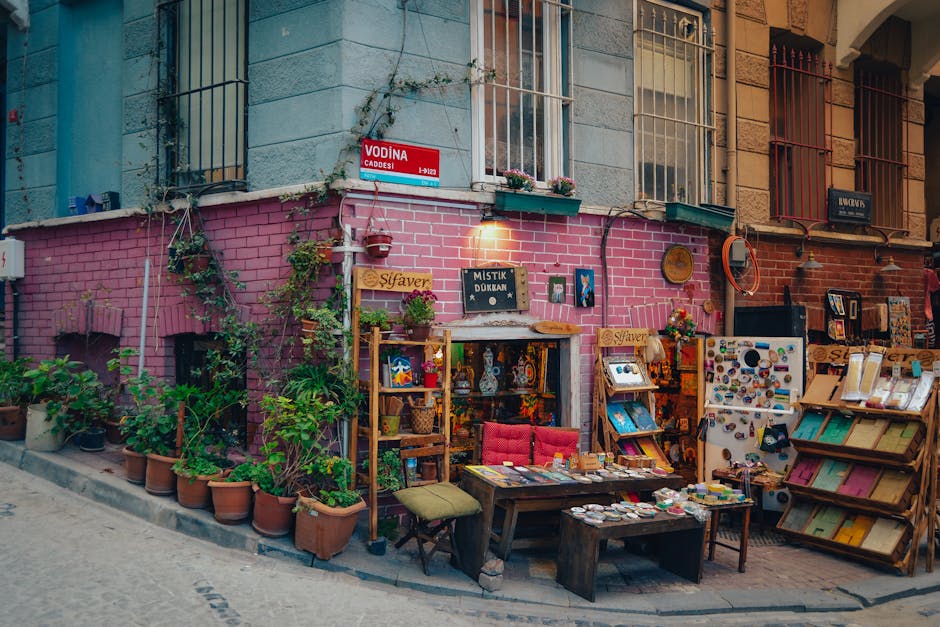 Cover Image for How Malaysian Boutique Cafés Can Beat Big Chains: Data-Driven Strategies For Greater KL, Penang & Johor Bahru