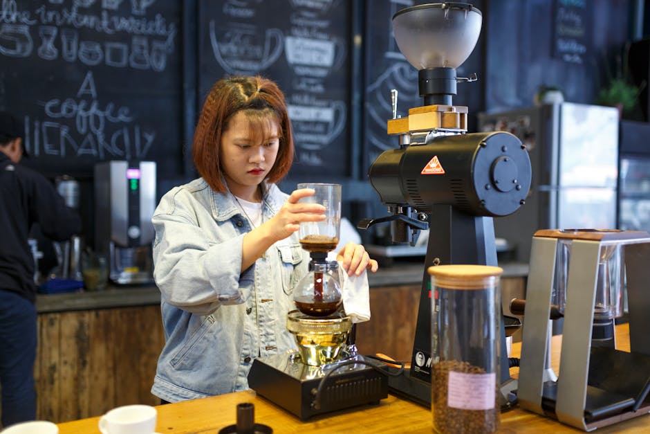 Cover Image for Malaysian Coffee Consumer Trends 2025: Insights On Instant Coffee Preferences, Specialty Coffeehouses, And Urban Buying Behavior