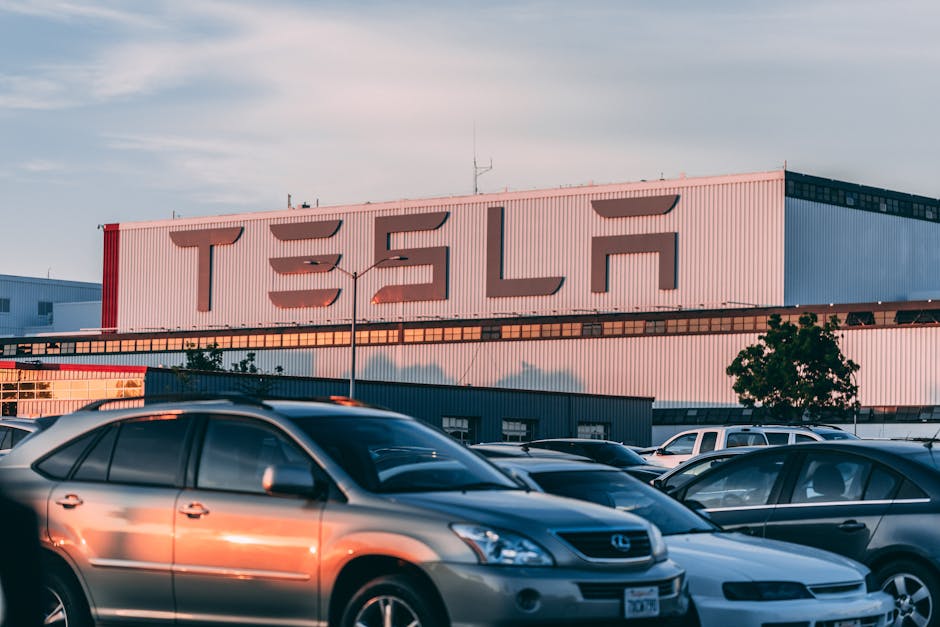 Cover Image for The Sunset of Federal EV Tax Credits: A New Era for Electric Vehicles