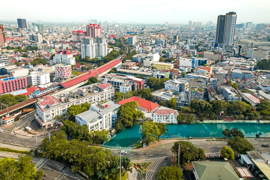 Cover Image for Proactive Sensitivity Mapping: How Jakarta & Manila Skincare Routines Can Adapt Instantly To AQI, UV, And Humidity With Shopee Serum Swaps