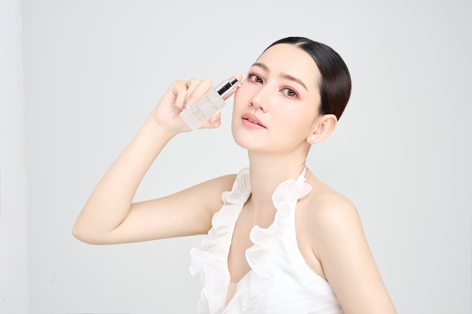 Cover Image for Revolutionizing Skincare In Southeast Asia: How Lightweight Emulsion Technology Solves Oily-Dehydrated Skin In Singapore, Jakarta, And Manila