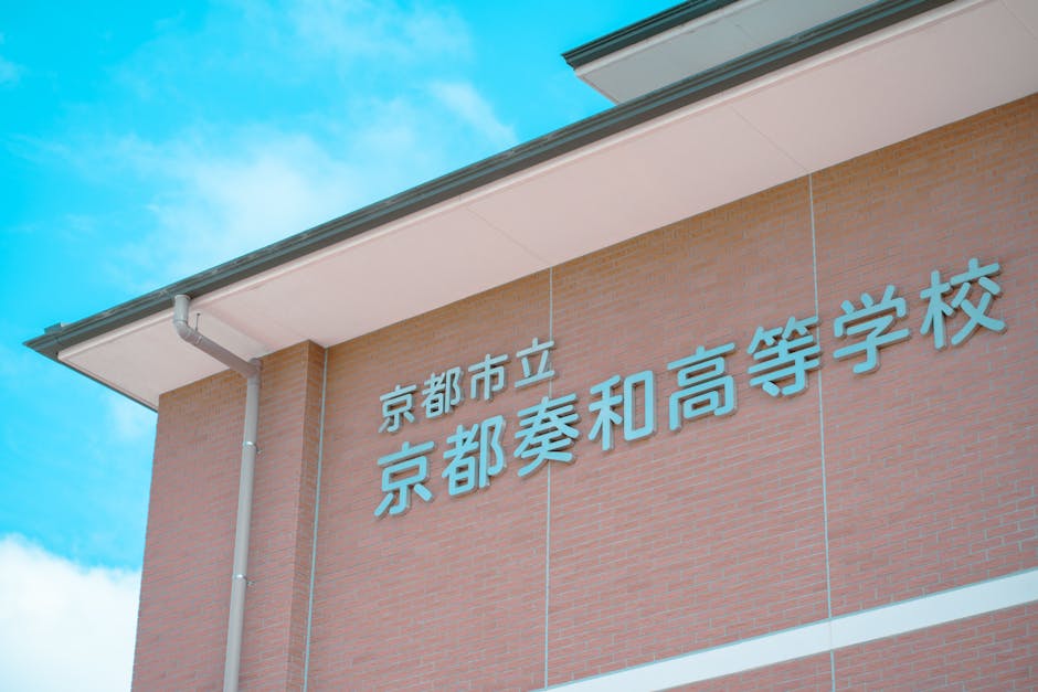 Cover Image for How ZUS Coffee Disrupted Malaysia And Southeast Asia: The App-First Strategy That Beat Starbucks In Kuala Lumpur, Manila, And Beyond