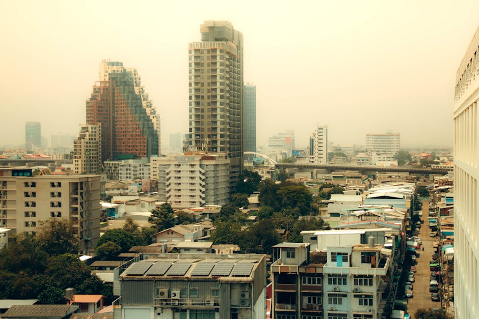 Cover Image for Bangkok Barrier Repair: Adaptive Skincare Guide To Mapping UV, Pollution & Humidity Triggers With Real-Time Environmental APIs