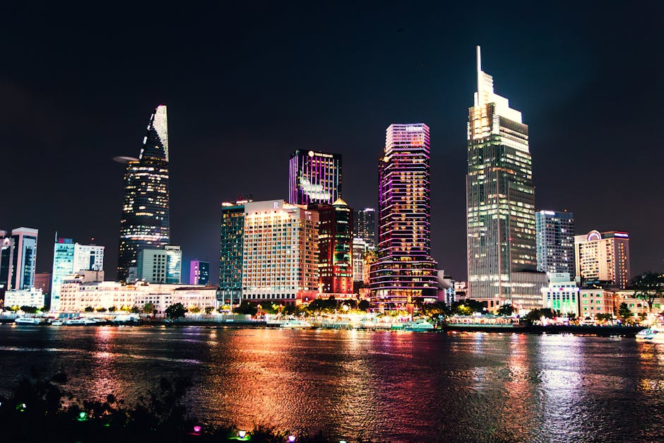 Cover Image for Vietnams Rise As Southeast Asias Logistics And AI Mega-Hub: How Ho Chi Minh City And Hanoi Are Powering Next-Gen Custom Skincare Distribution