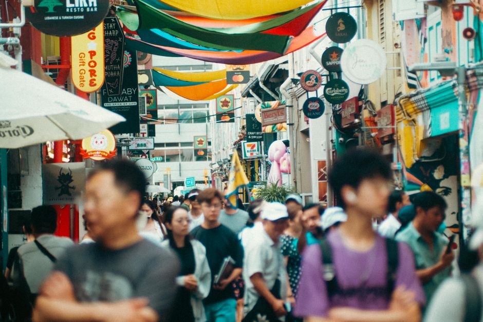Cover Image for Shopees AI Marketing Revolution In Southeast Asia: How Brands In Singapore, Malaysia, Indonesia, Thailand, Philippines, And Vietnam Can Win With GMV Max, Brand Max, And Next-Gen Personalization (2026 Guide)