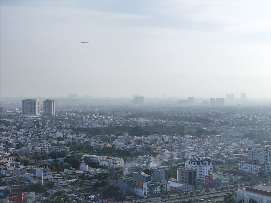 Cover Image for How Pollution, Heat, And Humidity Are Changing Skincare In Jakarta, Bangkok, And Ho Chi Minh City: The Rise Of Climate-Resilient Routines For Sensitive, Oily-Dehydrated Skin