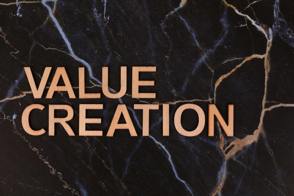 Cover Image for From AI Hype To Enterprise Value: How Agentic AI And Embedded Finance Are Transforming B2B Growth In August 2026