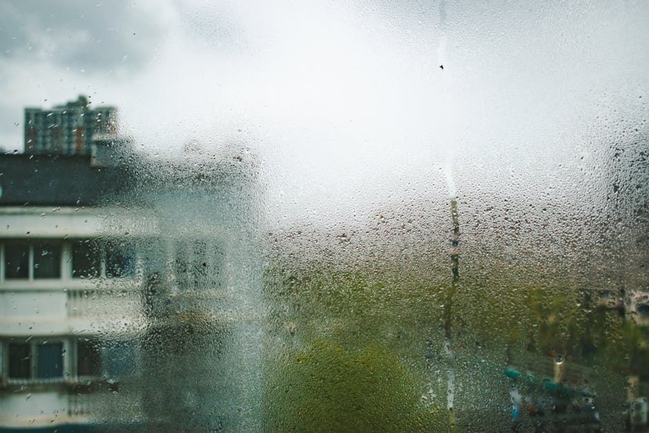 Cover Image for Urban Humidity & Skincare: Data-Driven Strategies For Singapore, Bangkok, And Manilas $2.5B Market