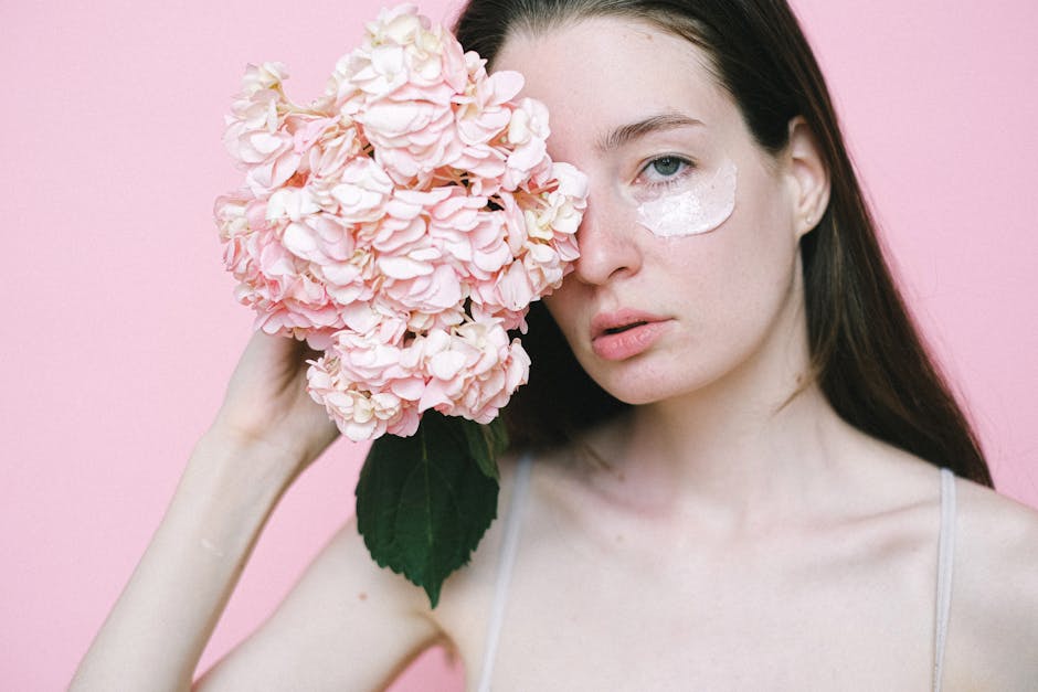 Cover Image for The Ultimate Guide To Water-Based Retinoids For Sensitive Skin In Bangkok & Kuala Lumpur: Pharmacy Access, Ingredient Registries, And Climate-Smart Routine Strategies