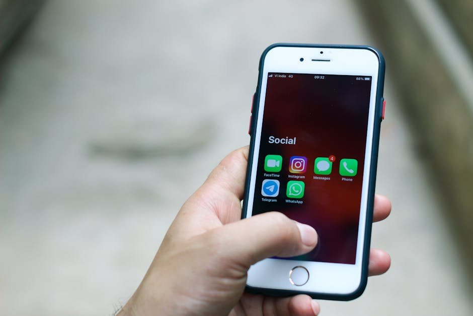 Cover Image for The Evolution of Digital Commerce in India: The WhatsApp Paradigm