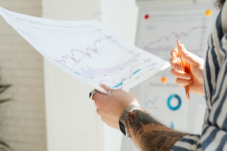Cover Image for Navigating Economic Uncertainty: Strategic Insight for Business Owners