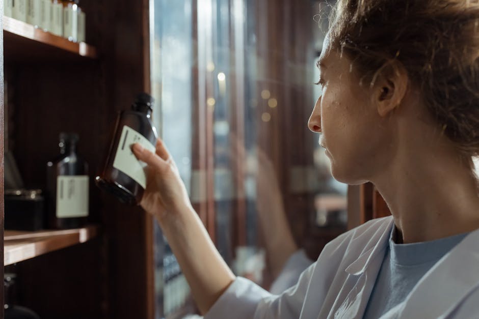 Cover Image for Unlock Clinical-Grade Skincare In Jakarta: How To Compare Active Ingredient Potency Across Top Pharmacies Using Free Certificate Request Portals (2026 Guide)