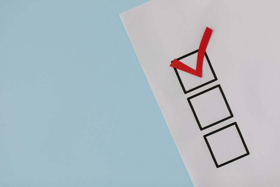 Cover Image for The Evolving Marketplace: Choosing Between Shopify and Etsy for Your Business in 2025