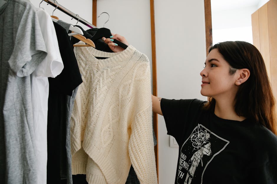 Cover Image for How To Build A Climate-Adaptive Skincare Wardrobe For Manila: Mix-and-Match Shopee Bundles For Every Weather Shift