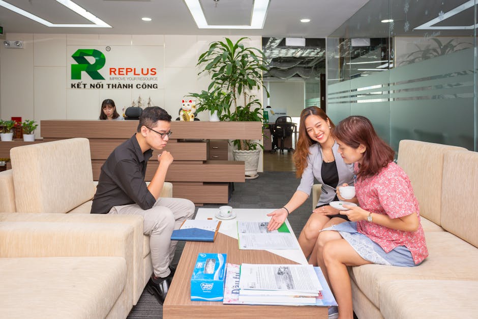 Cover Image for How ZUS Coffee Is Disrupting Starbucks: Tech-Driven Growth Across Kuala Lumpur, Manila, Bangkok, And Jakarta