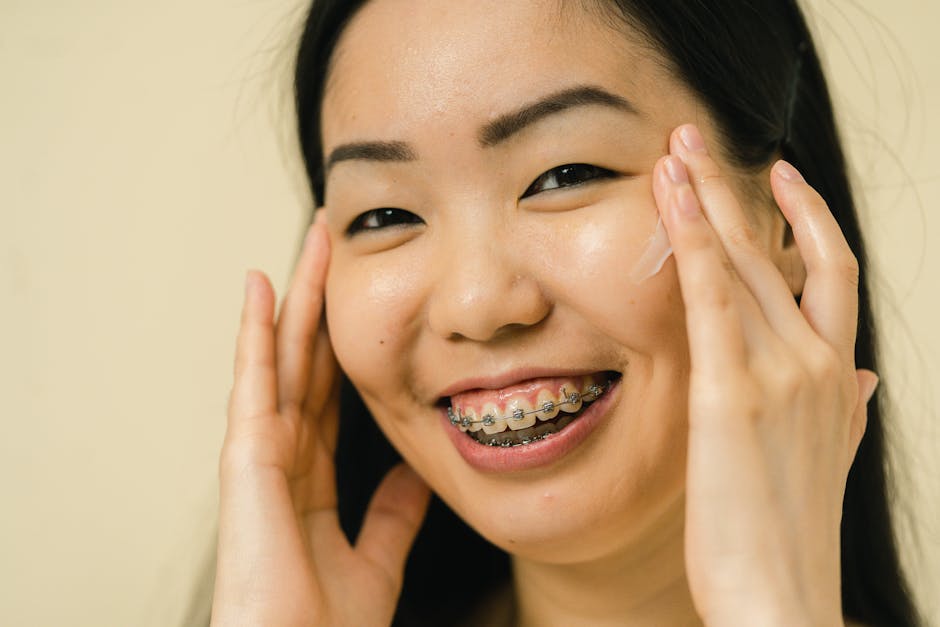 Cover Image for How To Build A Climate-Adaptive Skincare Routine In Southeast Asia: Optimizing For Singapore, Jakarta & Manila With Free UV & Humidity Apps