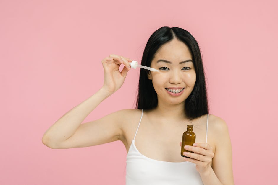 Cover Image for Customizing Your Skincare Routine In Jakarta, Manila, Singapore & Bangkok: Step-by-Step Guide To Teledermatology Apps For Southeast Asian Skin
